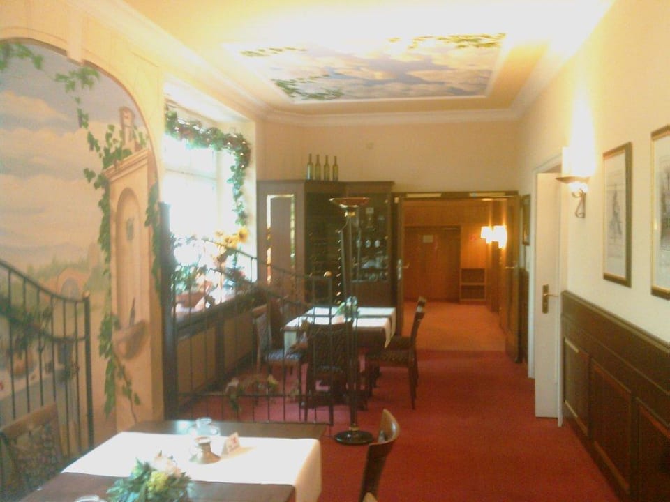 Durchgang zum Restaurant Sure Hotel by Best Western Essener Hof