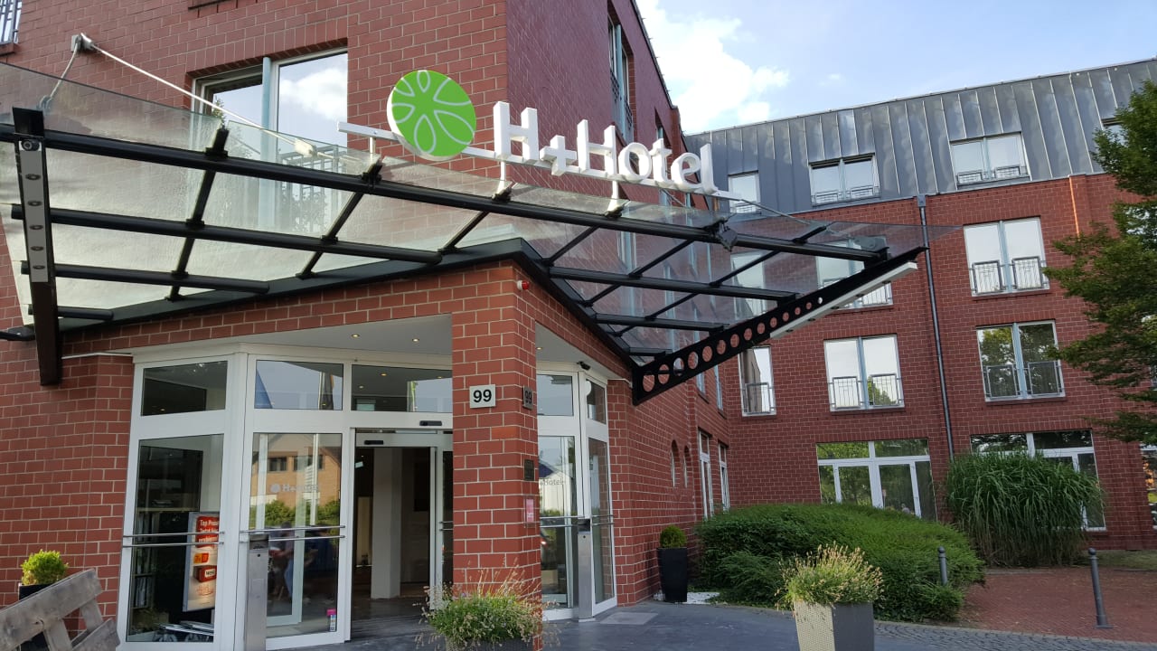 Lobby H+ Hotel Köln Hürth