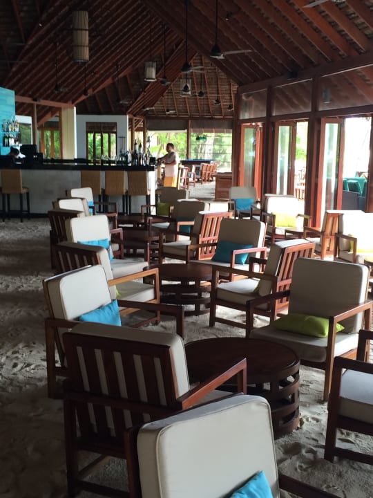 Bar um 13 Uhr Summer Island Maldives