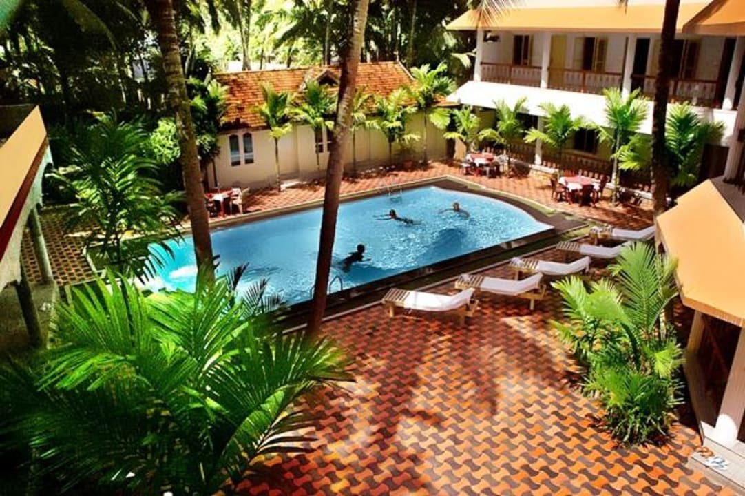 Swimming pool & pool view rooms New Ideal Panchakarma Centre