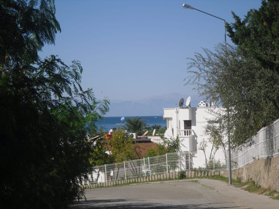 Weg zum Strand Side Alegria Hotel & Spa - Adults only +16