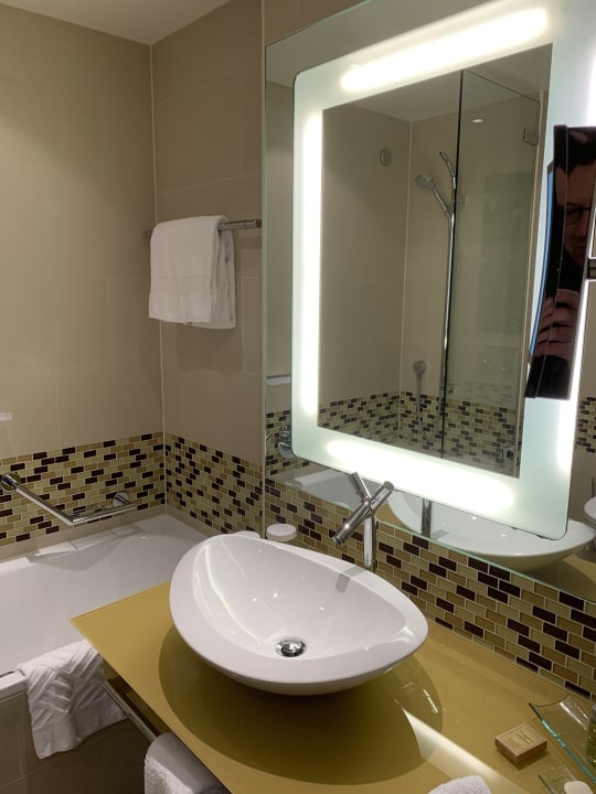 Zimmer Hilton Frankfurt Airport