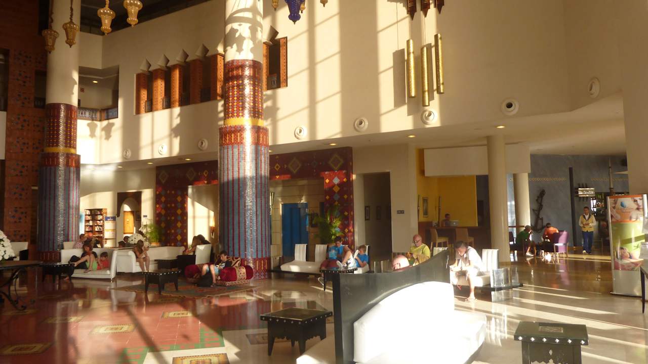 Lobby Iberostar Waves Founty Beach