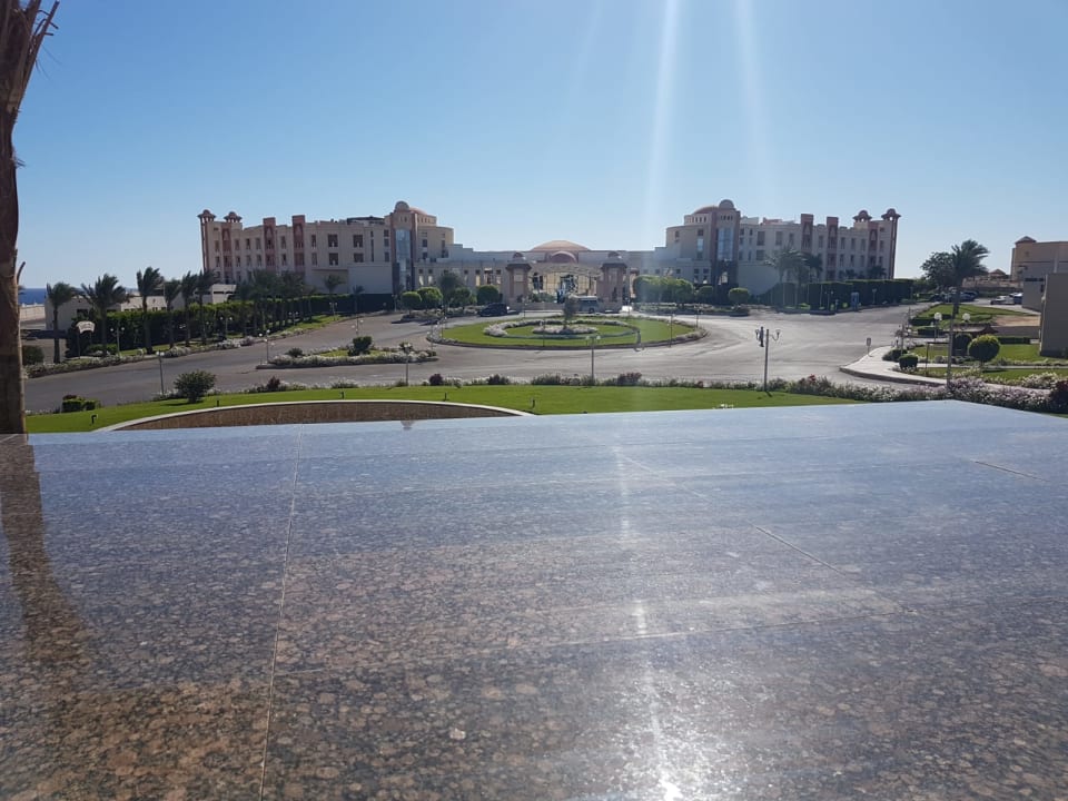 Außenansicht Serenity Alpha Beach