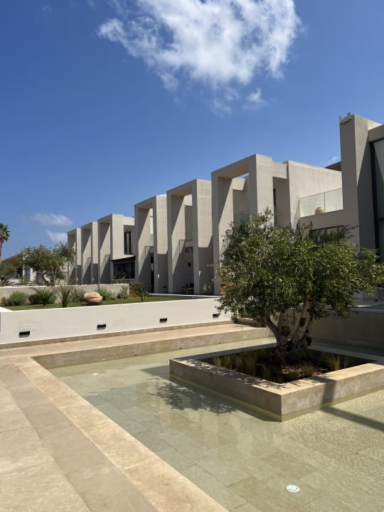 Außenansicht The Royal Senses Resort, Curio Collection by Hilton