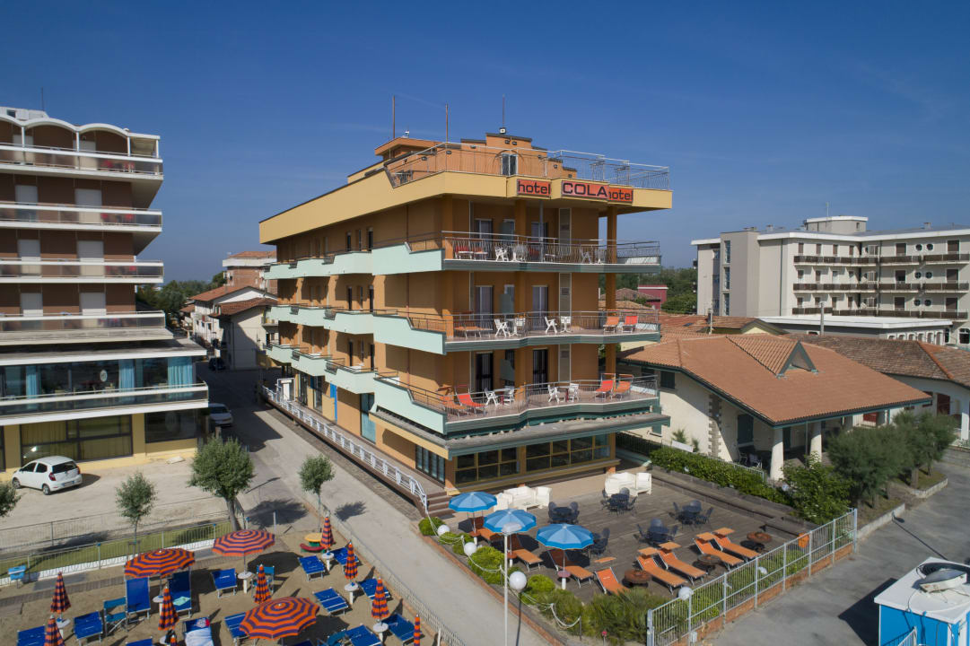 Außenansicht Hotel Cola Bellaria