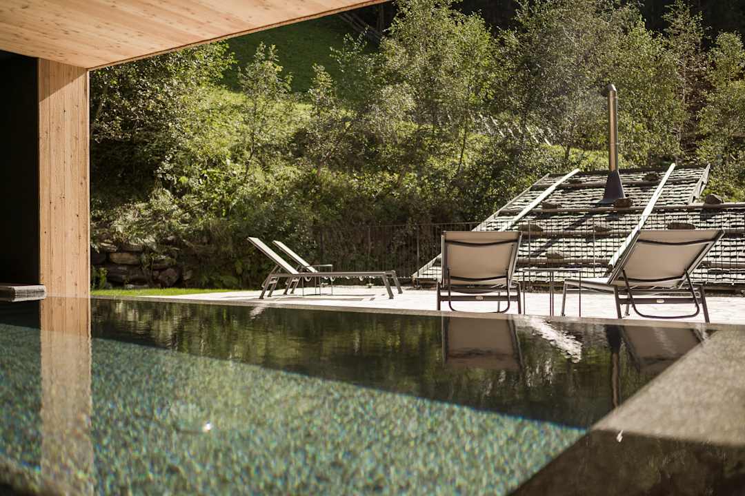 Pool Naturhotel Rainer