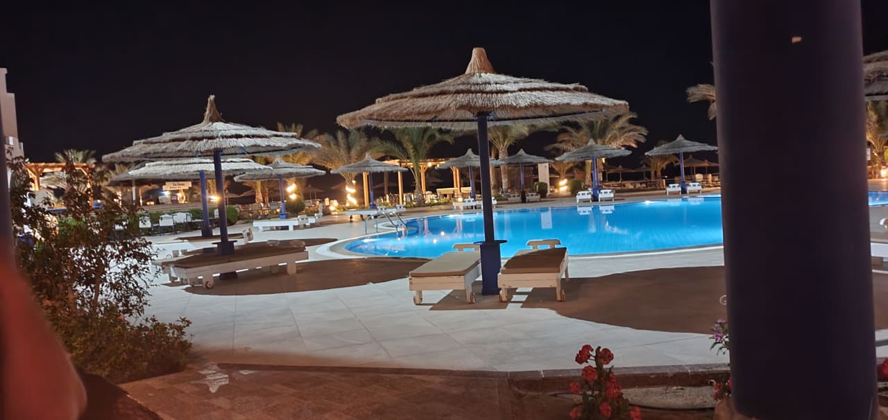 Pool Coral Sun Beach