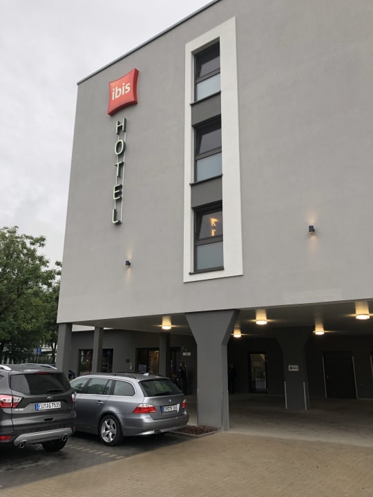 au-enansicht-ibis-m-nchen-airport-s-d-freising-holidaycheck