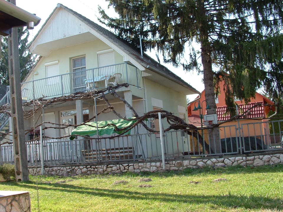 Außenansicht Apartments Németh Vendégház Fadd-Dombori