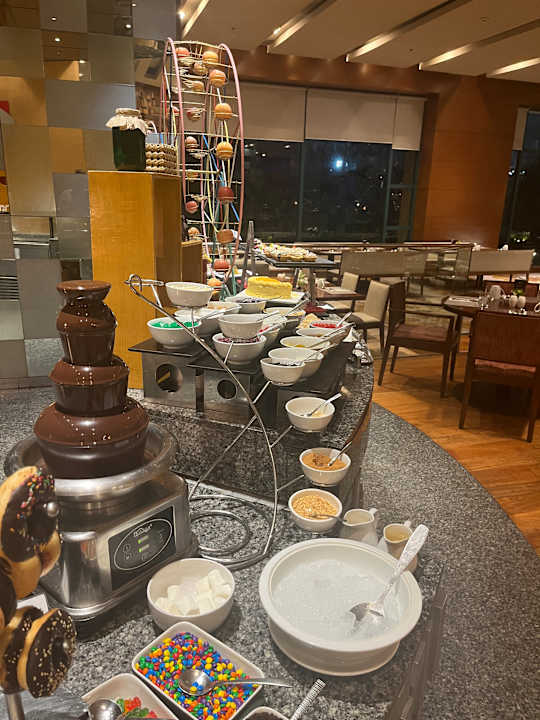 Gastro Radisson Blu Cebu