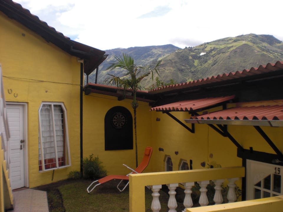 Entrada B&B La Casa Amarilla