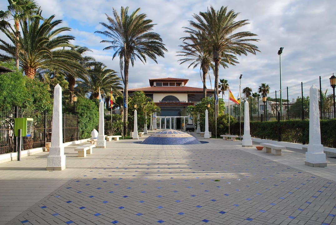 Eingangsportal von vorne Alua Suites Fuerteventura