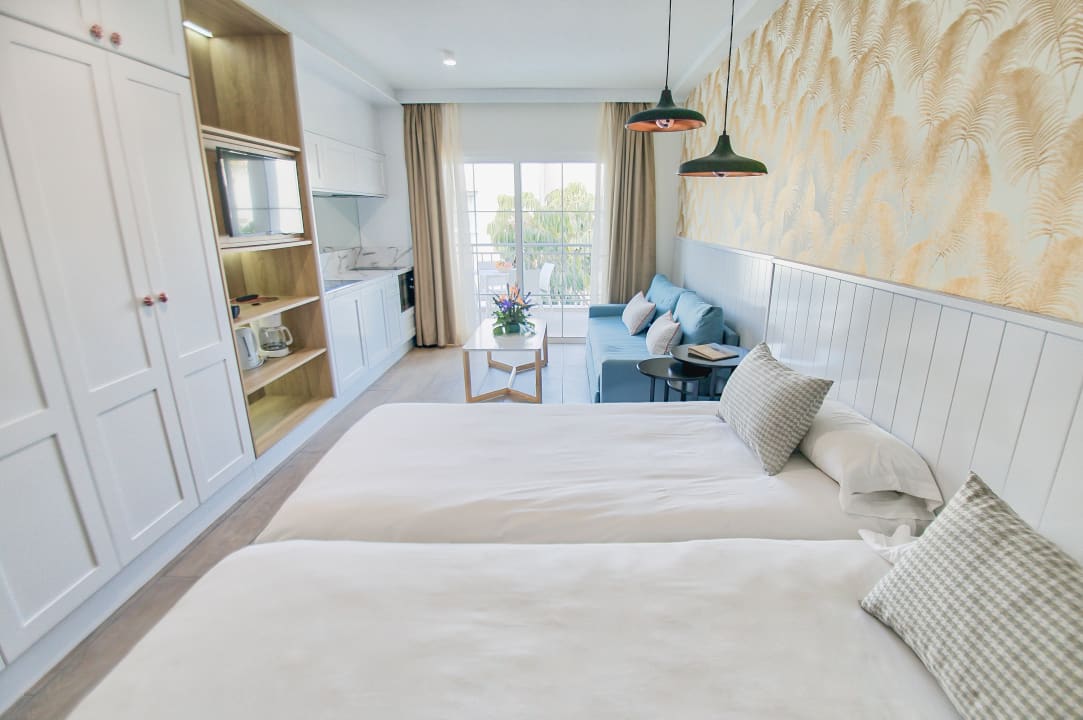 Zimmer Los Olivos Beach Resort