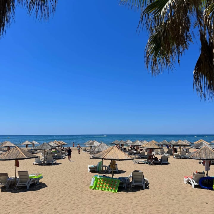 Strand Hotel Defne Star