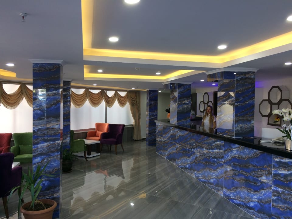 Lobby Arsi Enfi City Beach Hotel