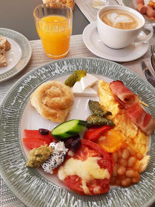 Gastro Ventale Island Breeze Resort