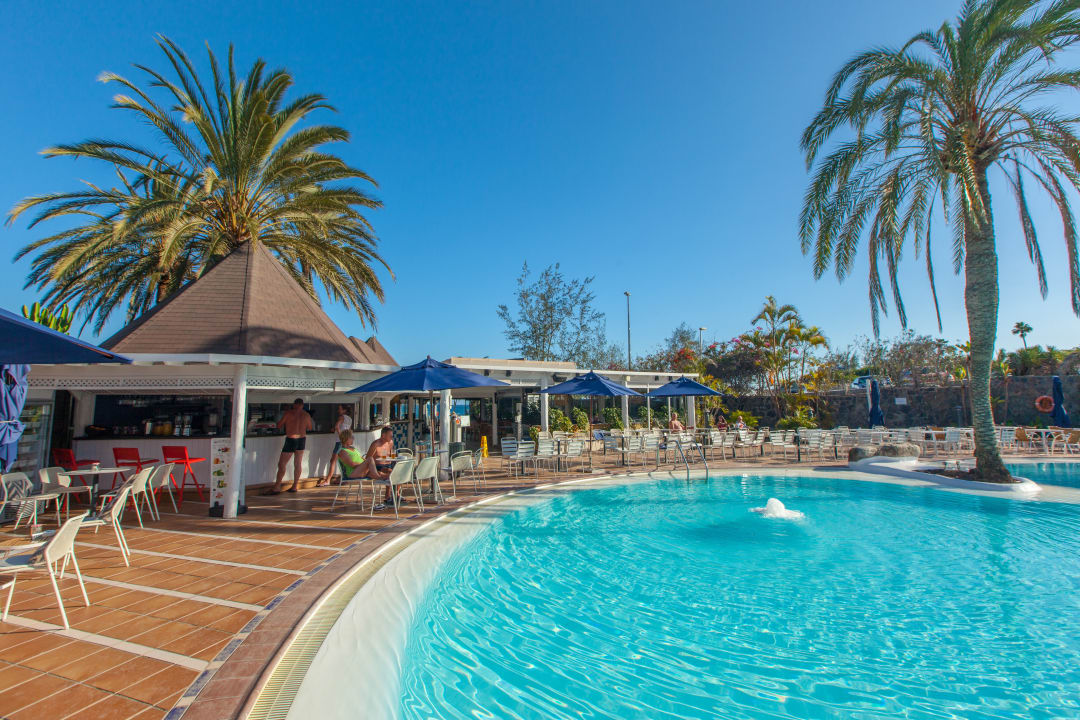 Pool Corallium Beach by Lopesan Hotels - Adults only