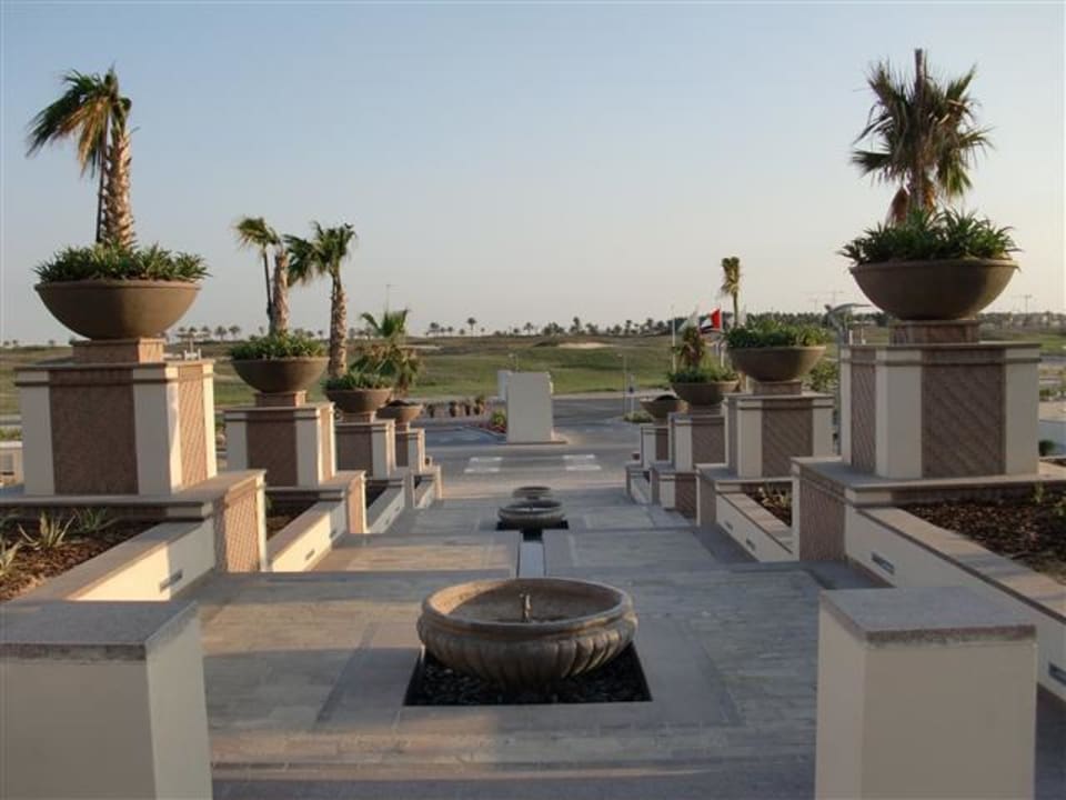 Hotelausgang Park Hyatt Abu Dhabi Hotel and Villas