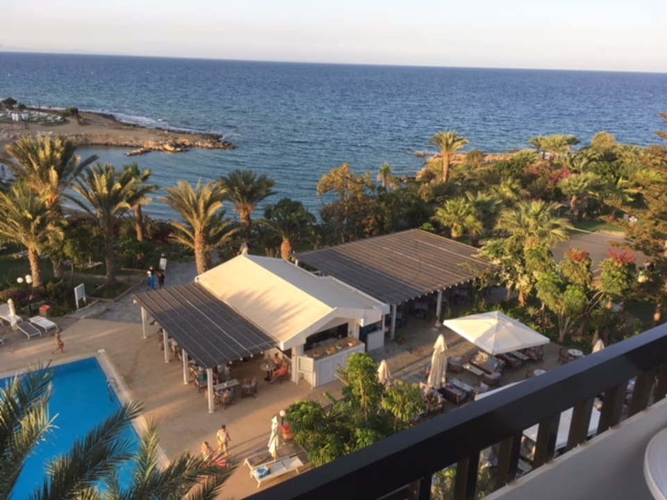 Ausblick Crystal Springs Beach Hotel