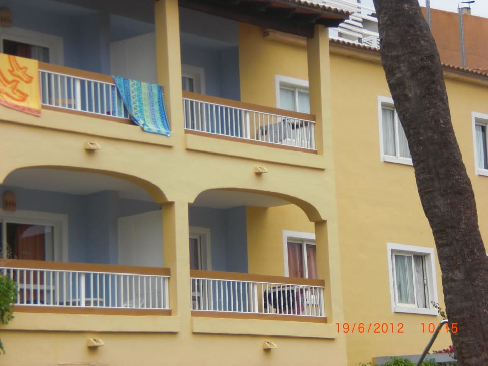 Einer davon ist unser Balkon Alcudia Garden Aparthotel