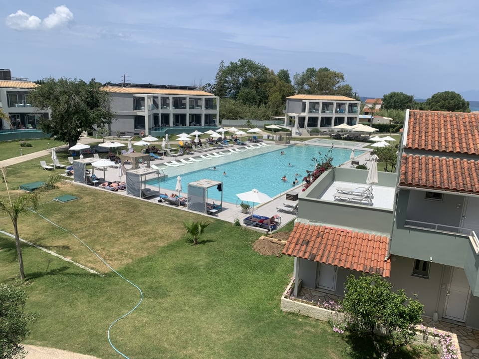 Ausblick Acharavi Beach Hotel