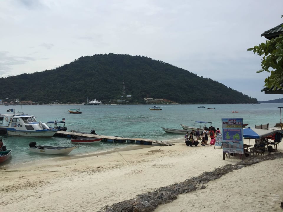 Boot Anlegestelle Perhentian Tuna Bay Island Resort