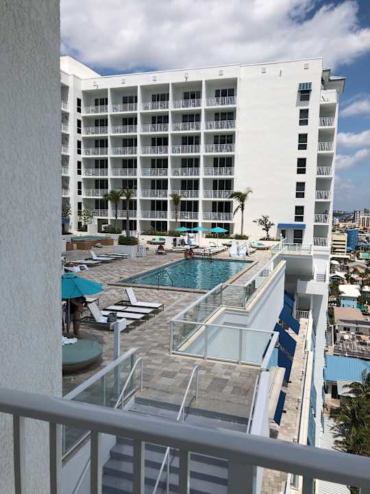 Pool Margaritaville Hollywood Beach Resort