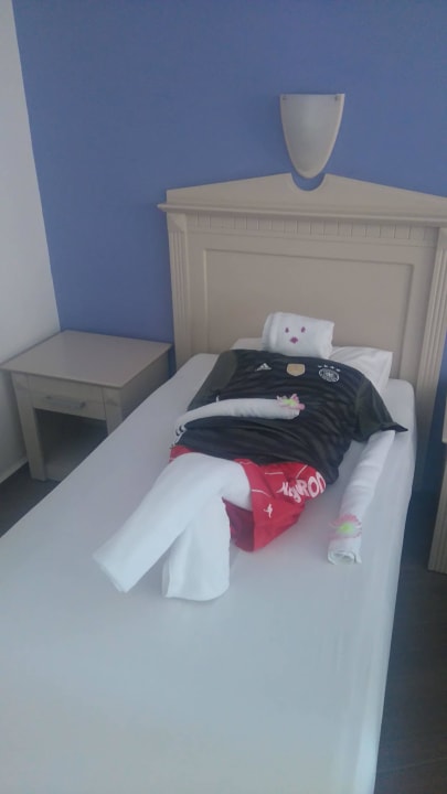 Kunst  Club Turtas Beach Hotel