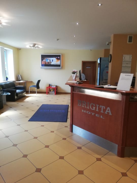 Lobby Kolonna Hotel Brigita