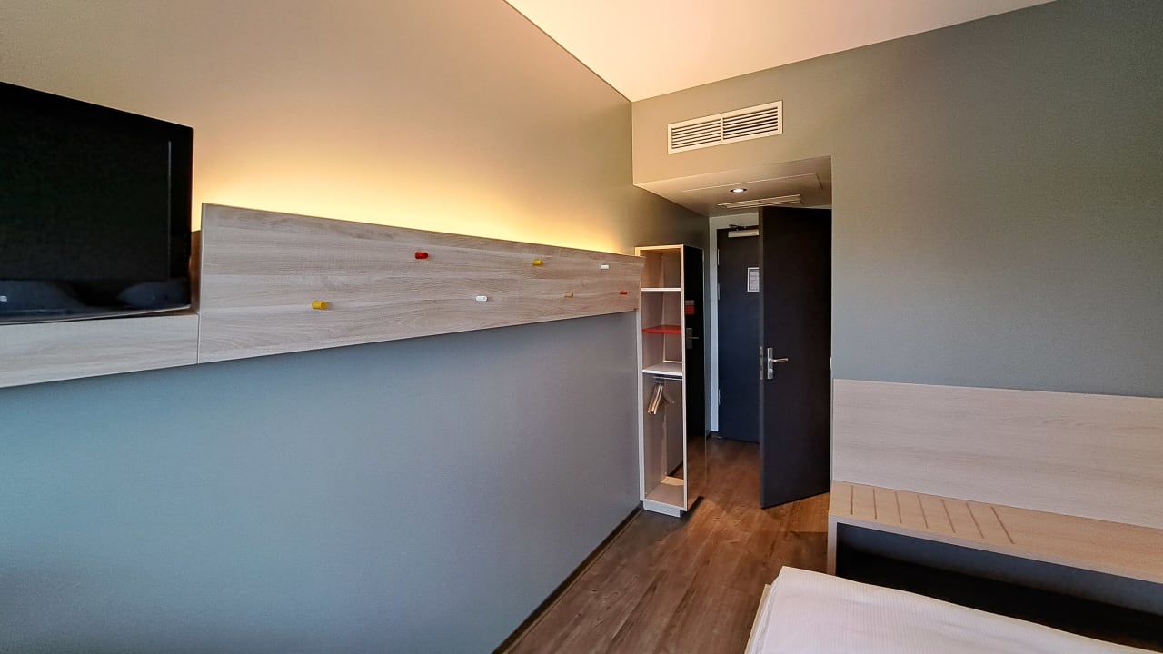 Zimmer MEININGER Hotel Berlin Airport