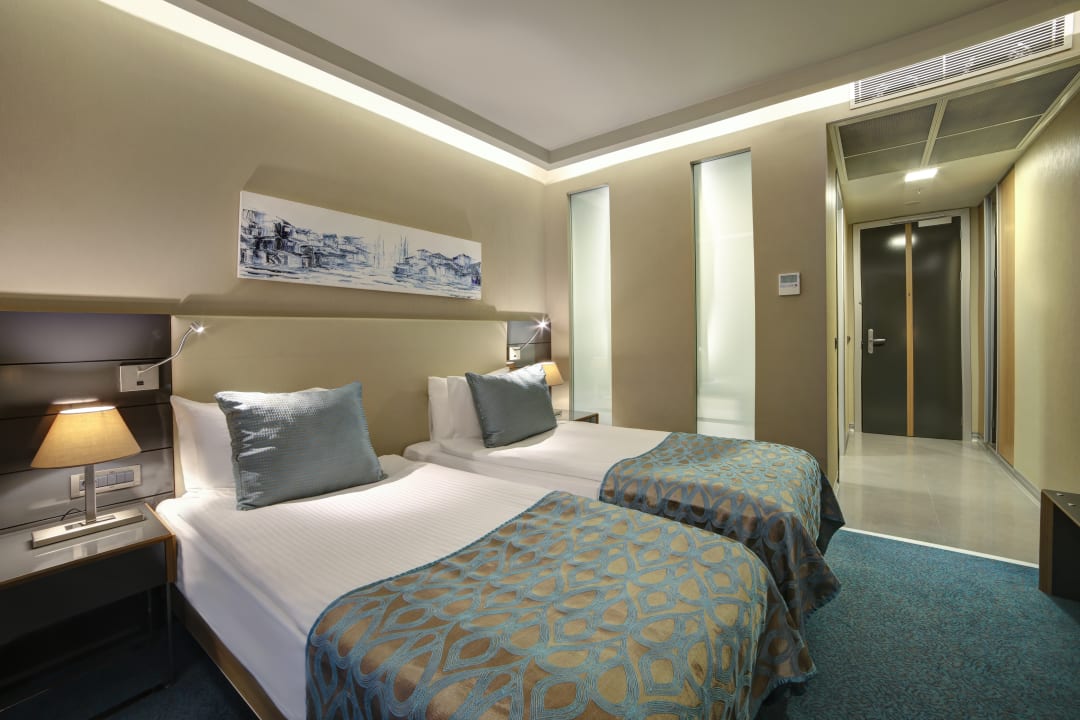 Zimmer Hotel Divan Corlu