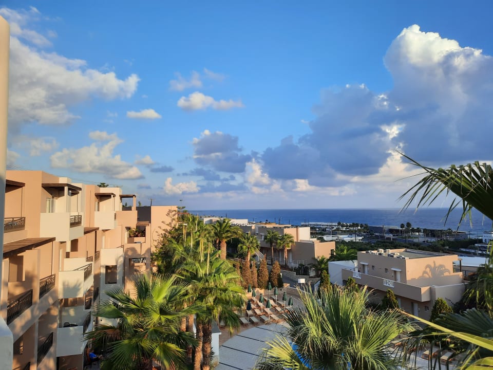 Ausblick Grand Hotel Holiday Resort