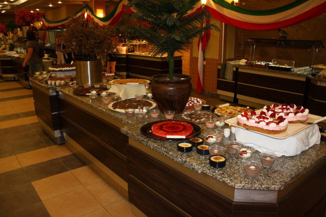 Nachspeisenbuffet Hane Family Resort