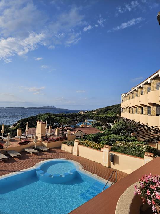 Außenansicht Grand Hotel Smeraldo Beach