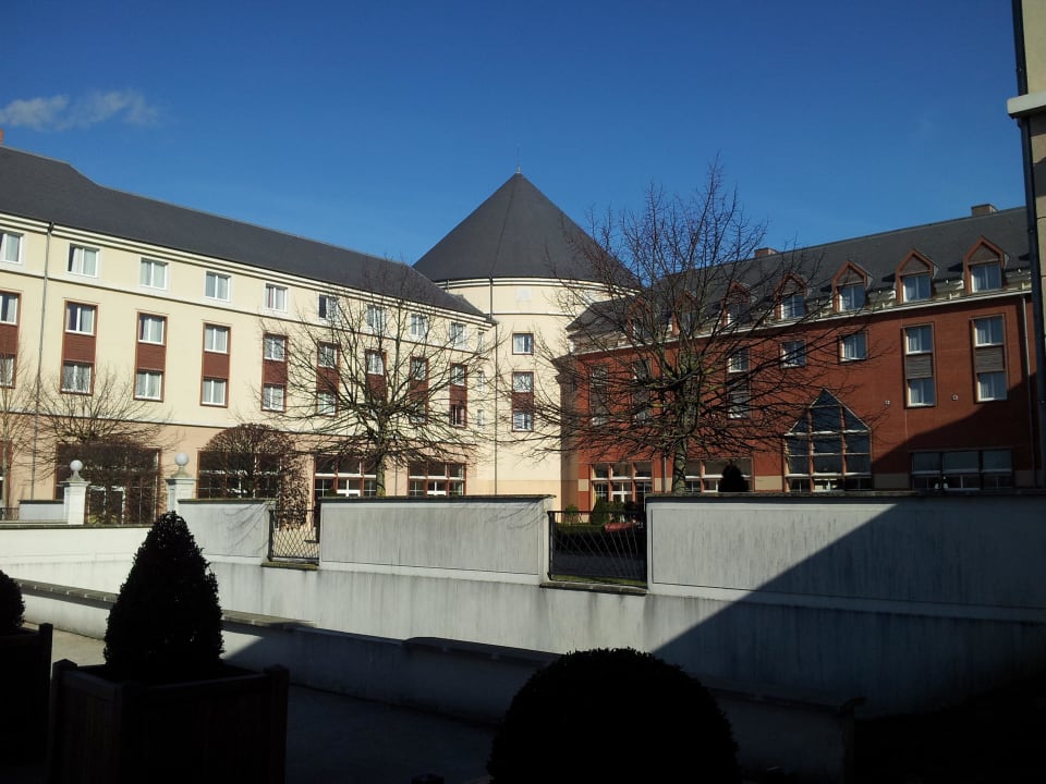 Außenansicht Grand Magic Hotel