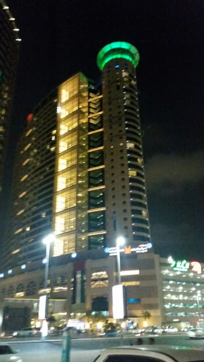 Außenansicht Grand Millennium Al Wahda Abu Dhabi