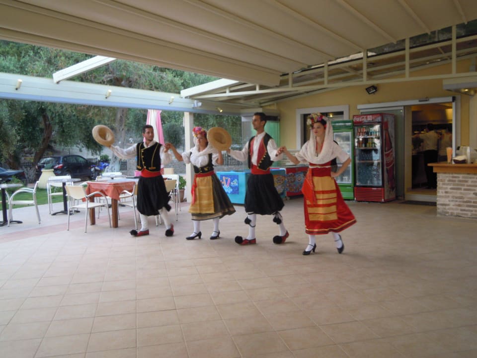 Mehrmals wöchentlich griechische Musik / Tanz Glyfada Beach Hotel