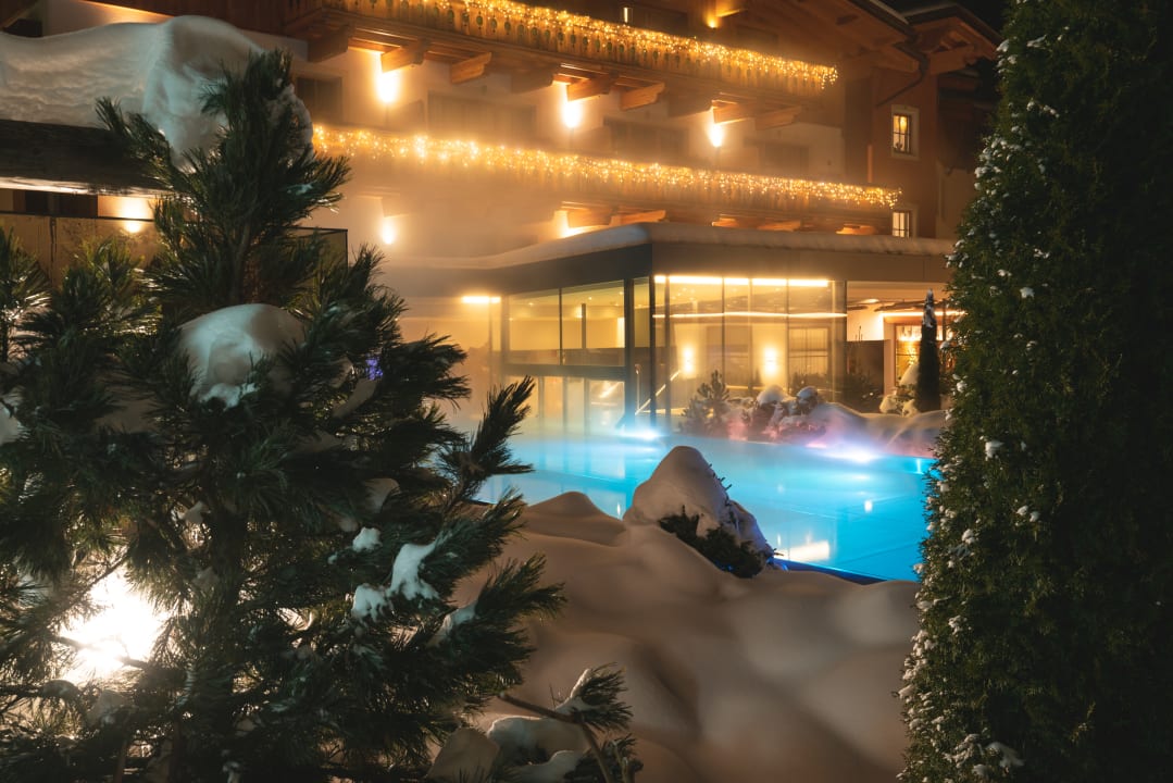 Pool Hotel Quelle Nature Spa Resort