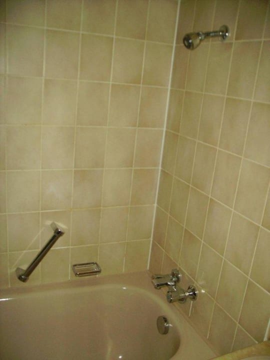 Badezimmer/Dusche Carathotel Basel