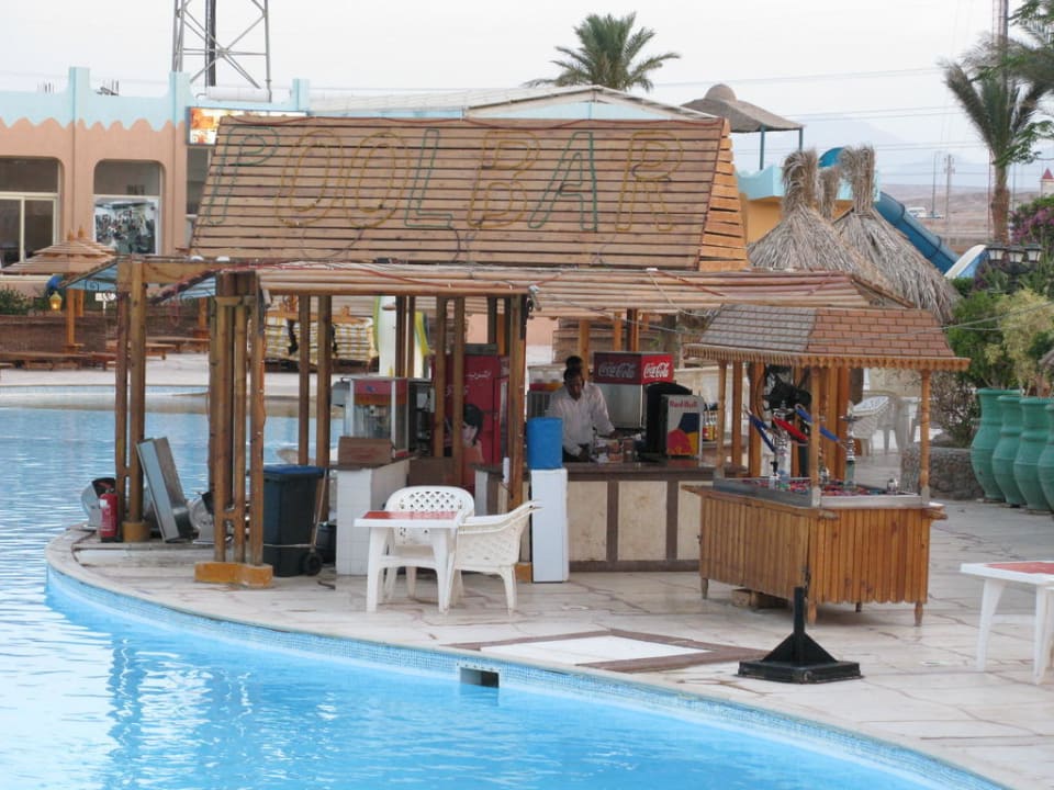 Danke Jungs, Ihr wart super an der Poolbar! Titanic Resort & Aqua Park