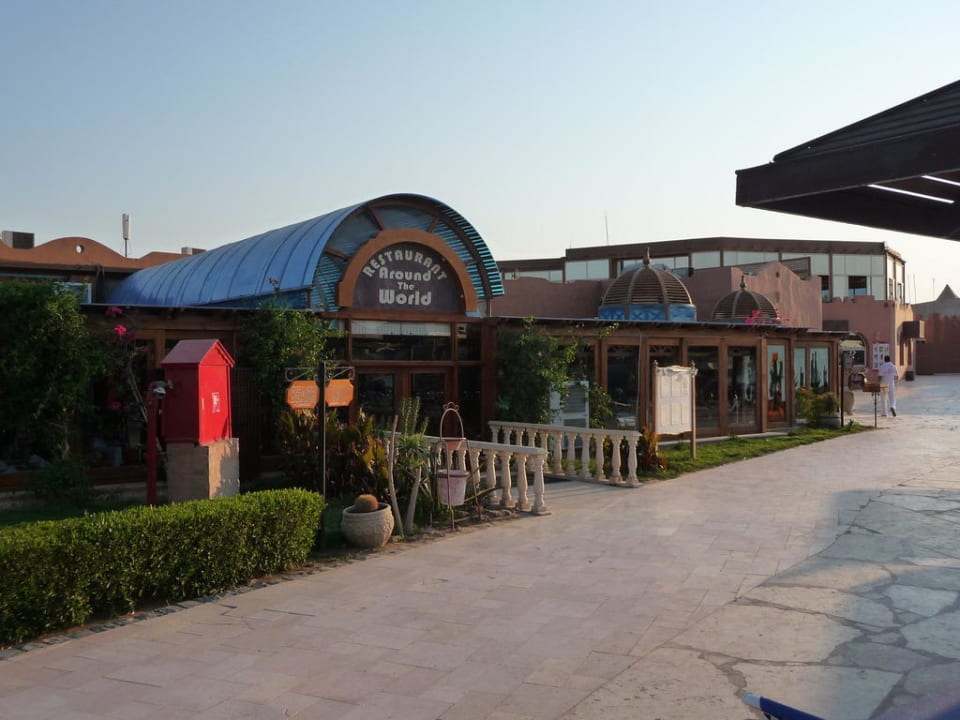 Restaurant Around the World SUNRISE Royal Makadi Resort