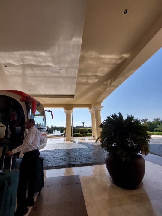 Ausblick Steigenberger Aqua Magic