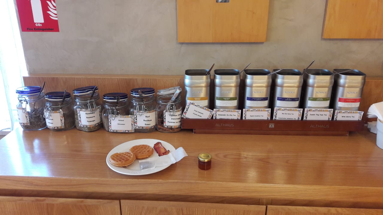 Gastro Napa Mermaid Hotel & Suites