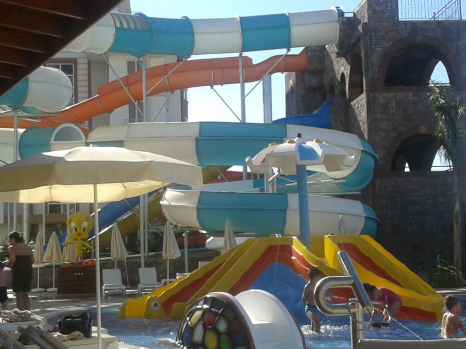 Wasserrutschen Wyndham Garden Lara