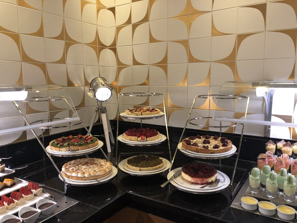 Gastro Xanadu Resort Hotel