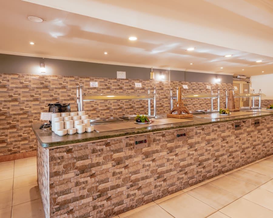 Gastro AMC Royal Hotel & SPA