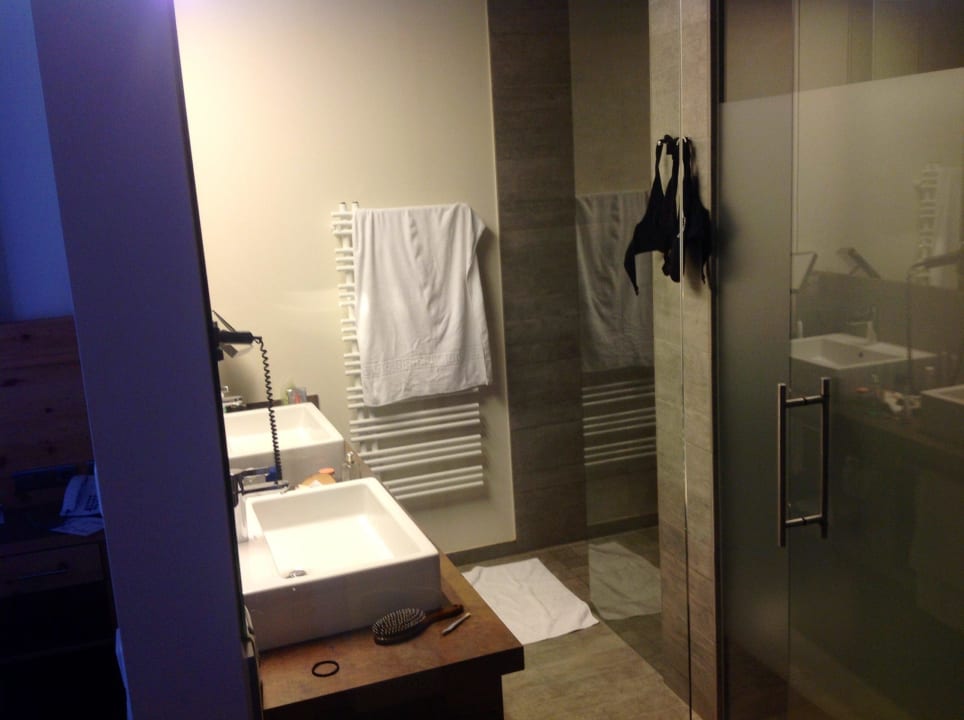 Badezimmer/Dusche Hotel Elisabeth