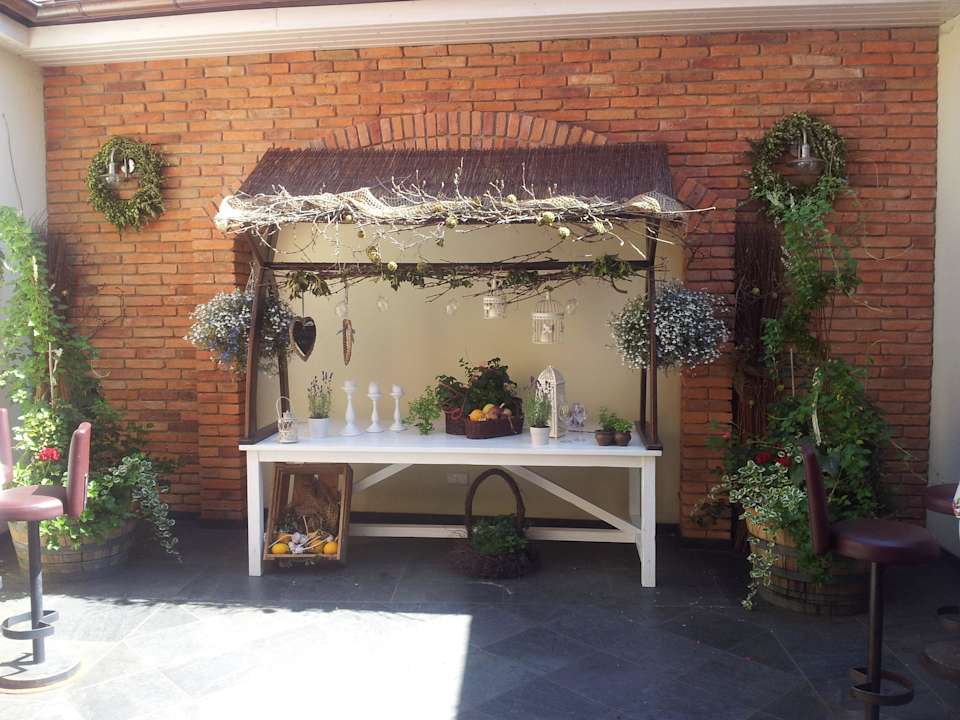 Hotelowe patio Hotel Winny Dworek