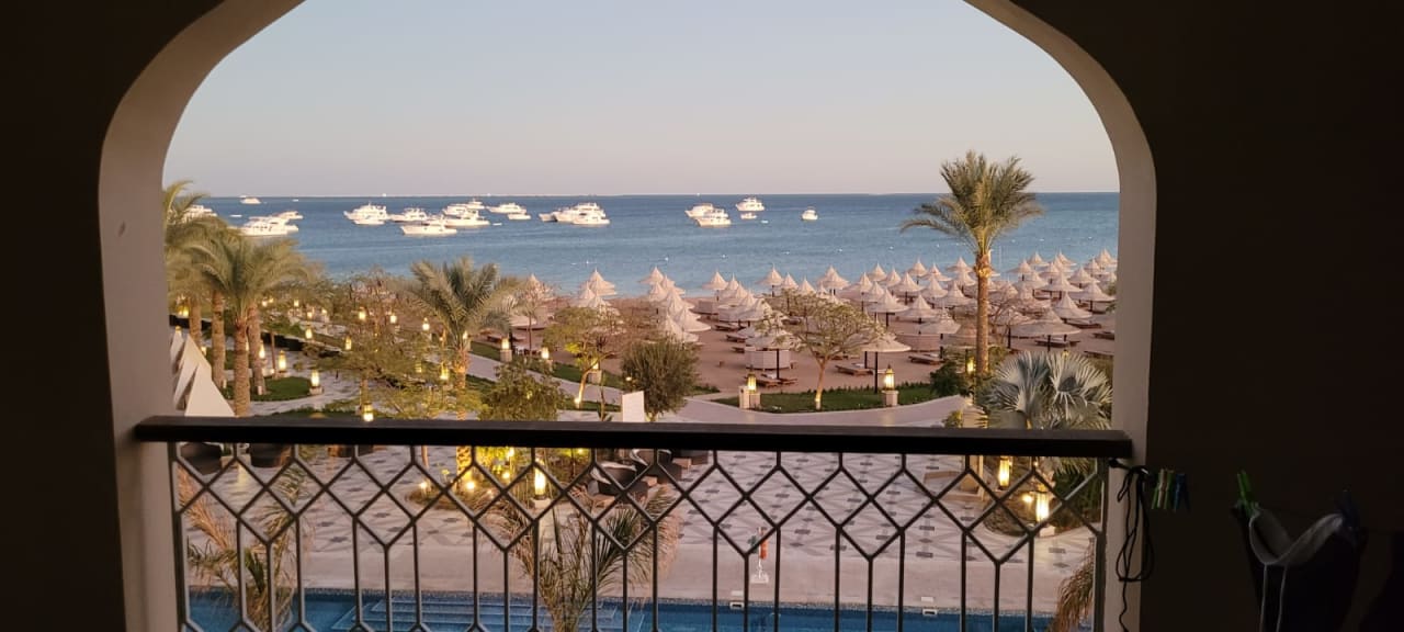 Ausblick The Grand Palace - Adults only